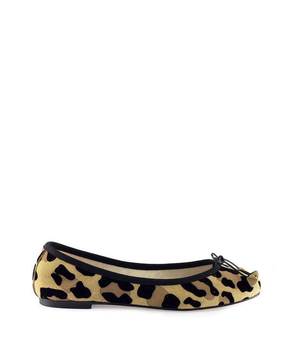 Ballerina con fiocco in camoscio leopardate