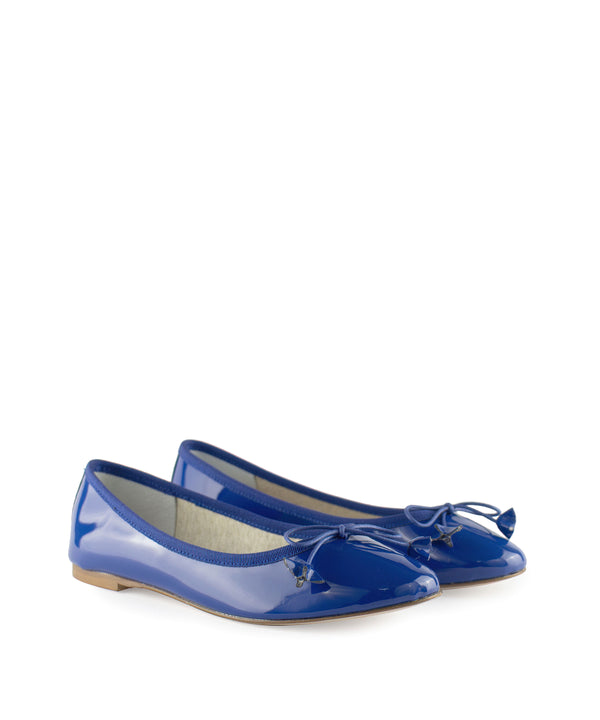 Ballerina con fiocco in vernice blu royal